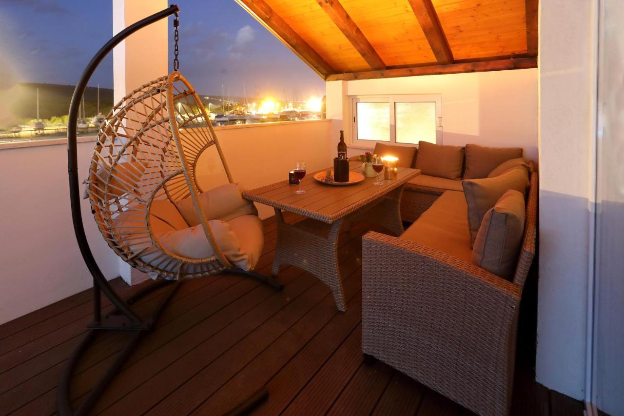 Luxury Apartments Monika Near The Sea With Private Parking Bibinje Esterno foto
