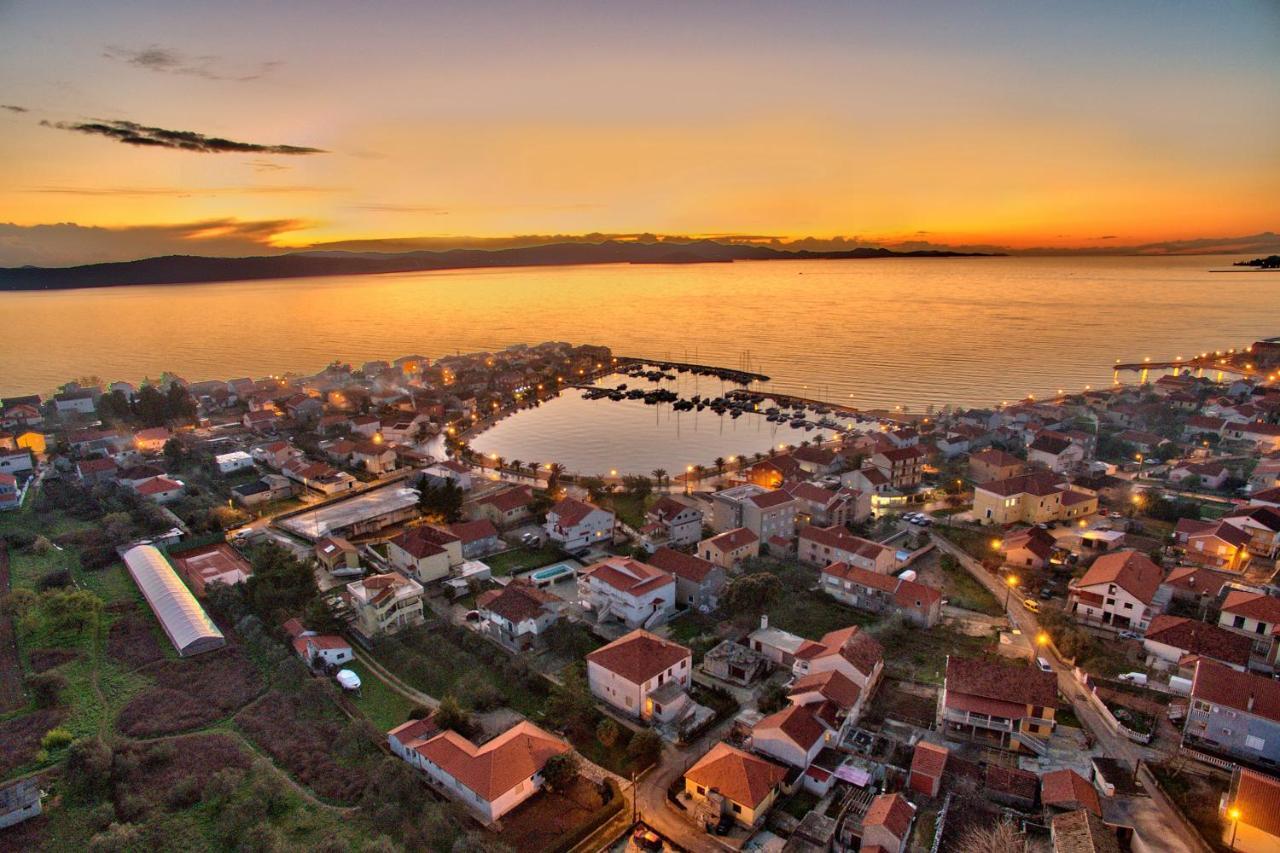 Luxury Apartments Monika Near The Sea With Private Parking Bibinje Esterno foto